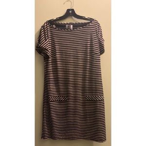 🚨 SOLD 🚨Laundry Black/Tan Striped Shift Dress